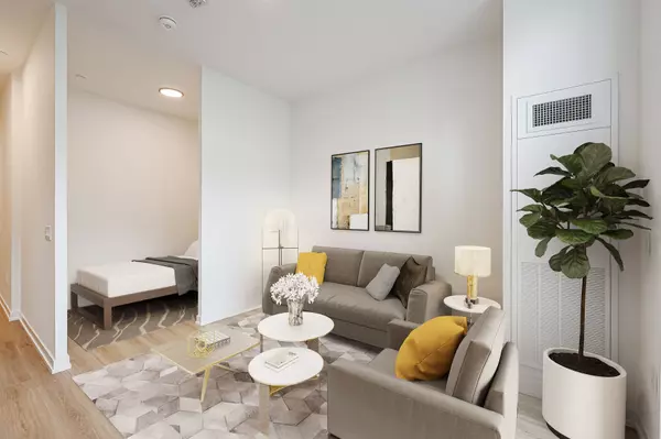 Brampton, ON L7A 5L3,10 Lagerfeld DR #114