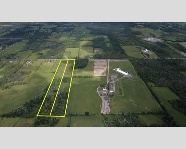 Stittsville - Munster - Richmond, ON K2S 1B8,7020 Fallowfield Acres
