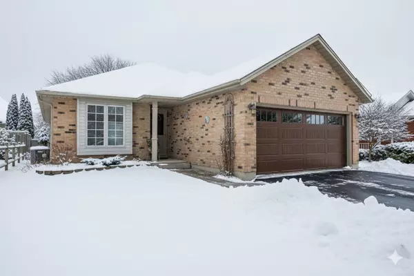 Pelham, ON L0S 1E4,13 Tanner DR