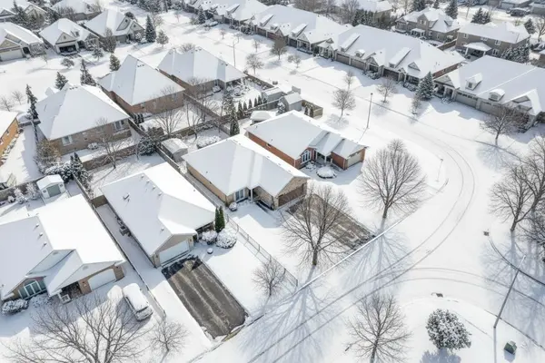 Pelham, ON L0S 1E4,13 Tanner DR