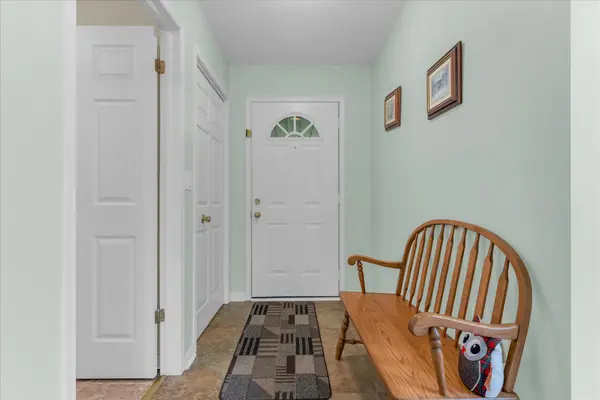 Pelham, ON L0S 1E4,13 Tanner DR