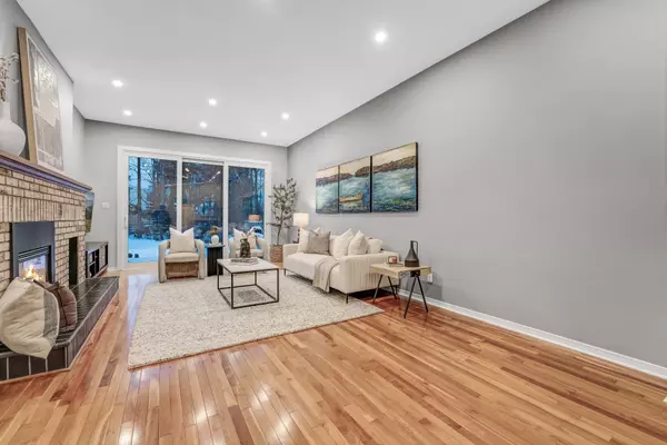 Blossom Park - Airport And Area, ON K1T 2G9,3831 Autumnwood ST