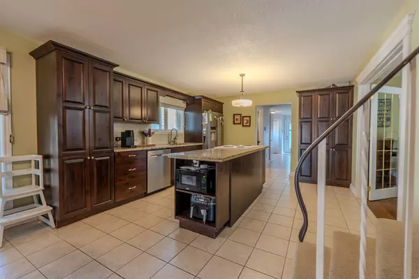 West Nipissing, ON P2B 3A9,61 Third ST