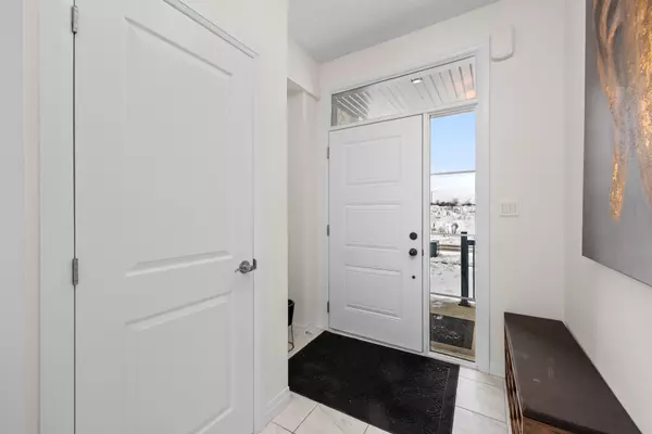 Cambridge, ON N1S 0E5,9 Queensbrook CRES