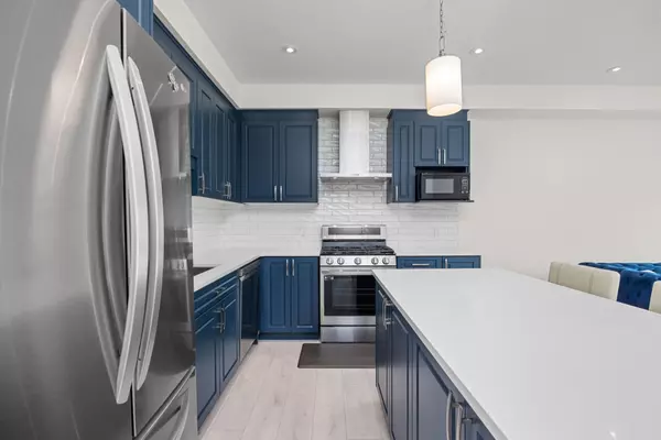 Cambridge, ON N1S 0E5,9 Queensbrook CRES