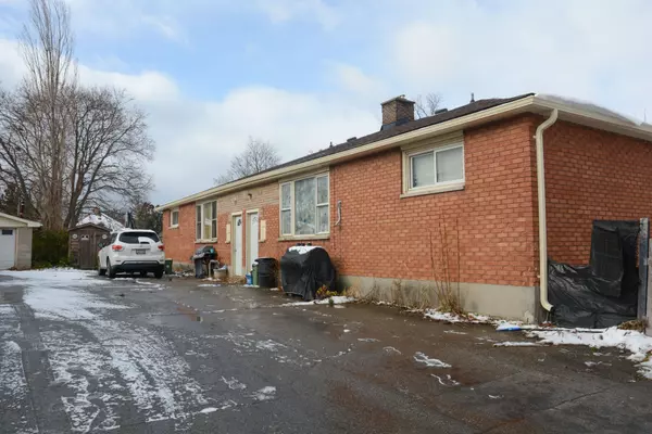 London East, ON N5W 4Z8,357 Stratton DR