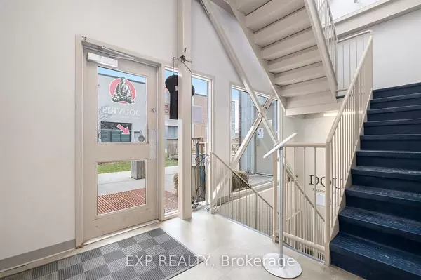 Orleans - Cumberland And Area, ON K4A 5B6,511 Lacolle WAY