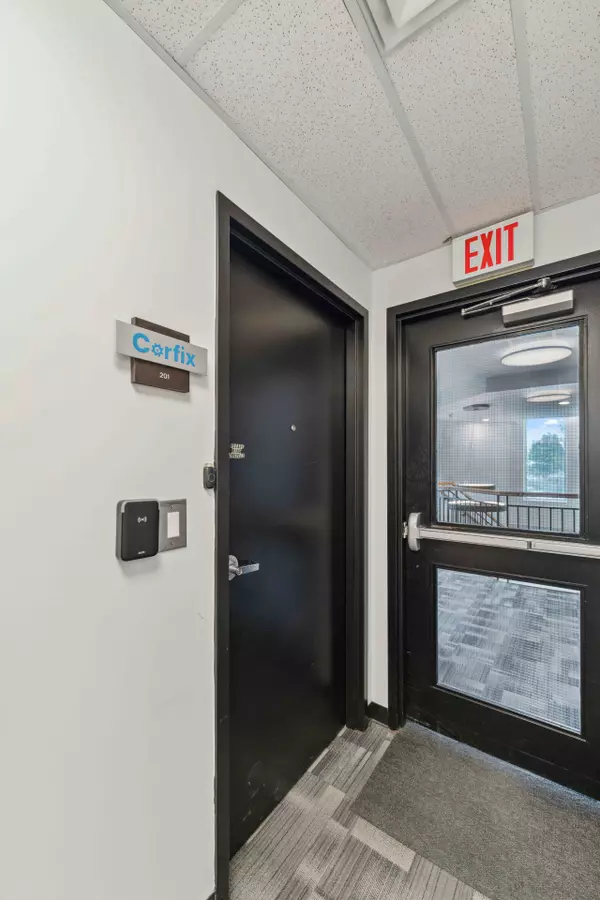 Kanata, ON K2K 2A9,62 STEACIE DR #203/204