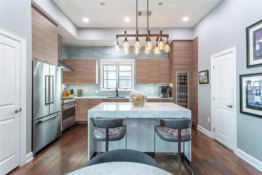 3210 CARLISLE Street #36, Dallas, TX 75204