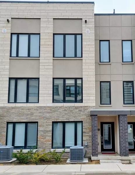 1095 Cooke BLVD #30, Burlington, ON L7T 0C4