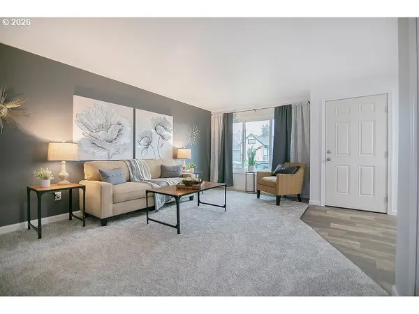 Longview, WA 98632,341 24TH AVE