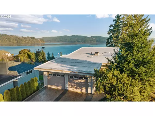 North Bend, OR 97459,451 SIMPSON