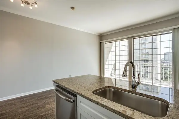 Dallas, TX 75219,3225 Turtle Creek Boulevard #1437