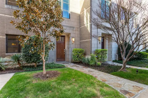 Dallas, TX 75204,3210 CARLISLE Street #36