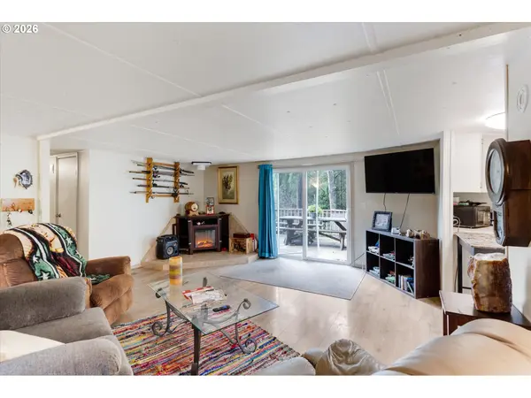 Kelso, WA 98626,215 NORTH AVE