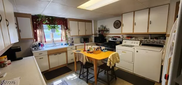 Phillipsburg Town, NJ 08865,602 Warren St