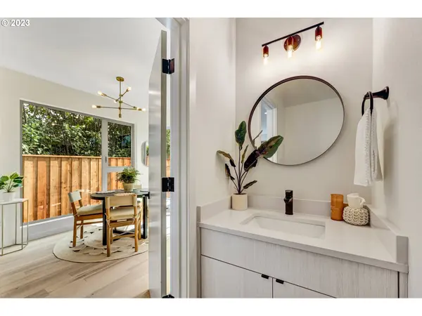 Portland, OR 97203,7558 N BERKELEY AVE