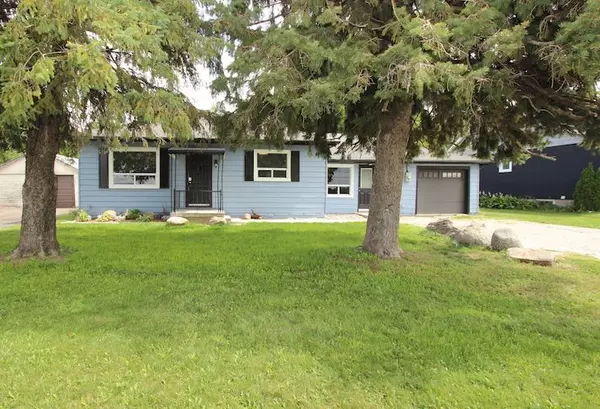 New Tecumseth, ON L9R 1N7,145 King ST N