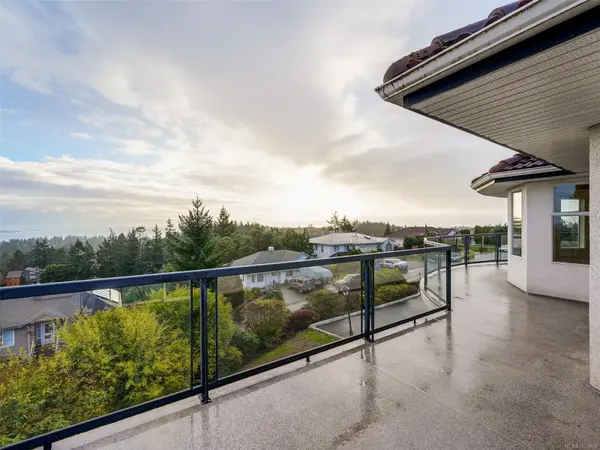 Colwood, BC V9C 3P1,3376 Haida Dr