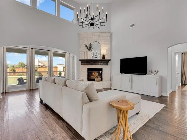 Fort Worth, TX 76131,412 Ambrose Street