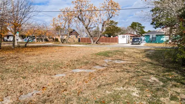 Dallas, TX 75233,3014 Gladiolus Lane