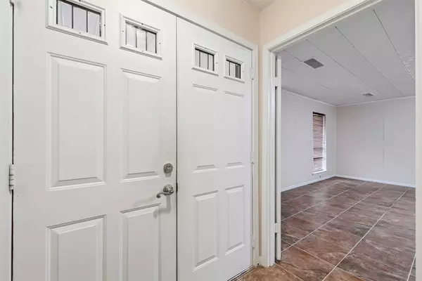 Mesquite, TX 75149,504 Debra Drive