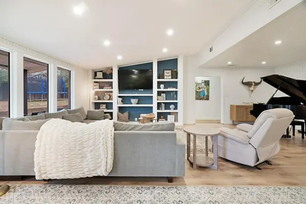 Paris, TX 75460,3350 Robin Road