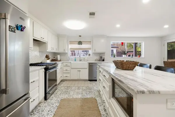 Paris, TX 75460,3350 Robin Road