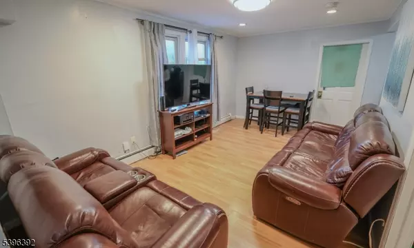 Elizabeth City, NJ 07208,48-50 Orchard St