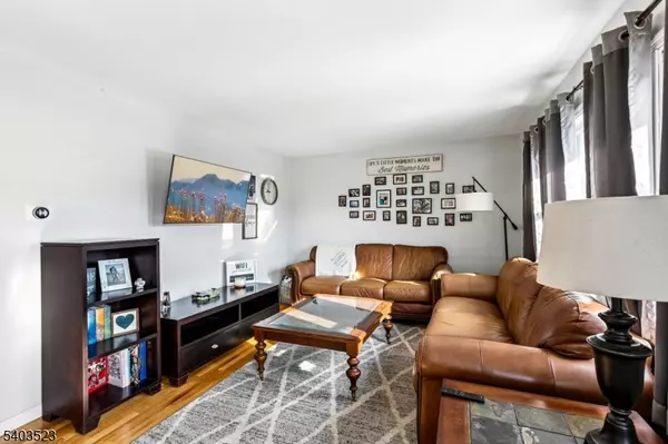 Kenilworth Boro, NJ 07033,670 Trenton Ave