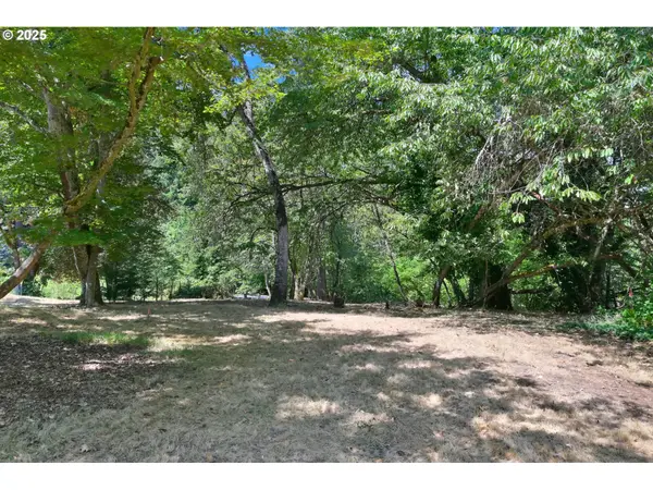 Eugene, OR 97405,2 Storey BLVD