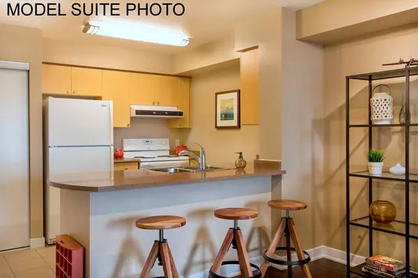 Toronto C08, ON M5B 1Y6,167 Church ST #719