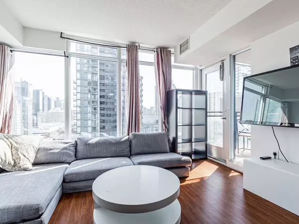 Toronto C01, ON M5V 3Z7,25 Capreol CT #2502