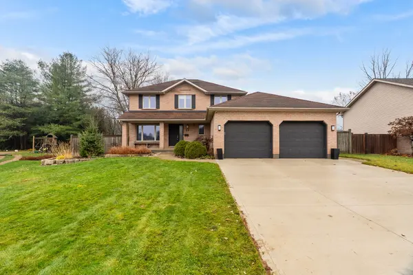 21 Village Gate CRES, Thames Centre, ON N0L 1G3