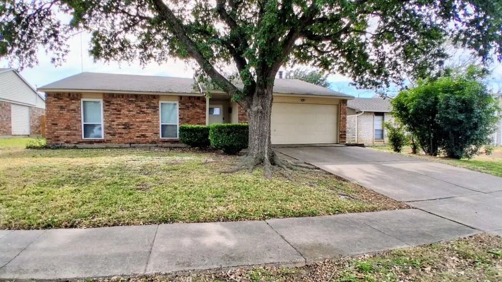 7440 Tunbridge Drive, North Richland Hills, TX 76182