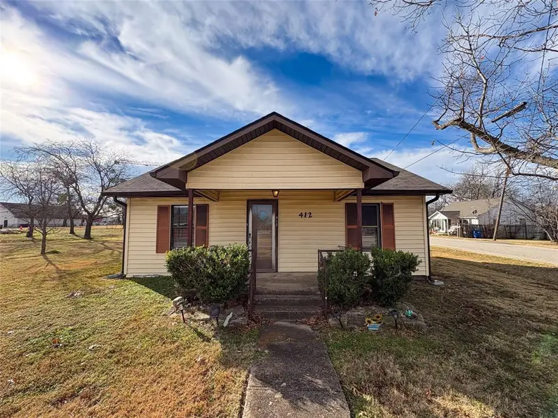 412 W Beech Street, Celina, TX 75009