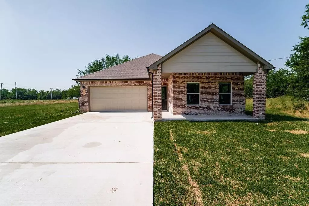 Greenville, TX 75401,901 Hemphill Street