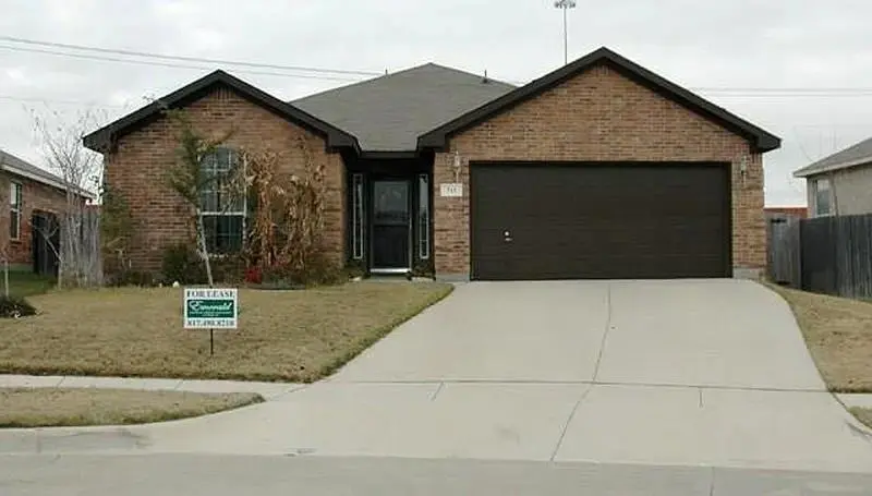 Euless, TX 76040,713 Aries Drive