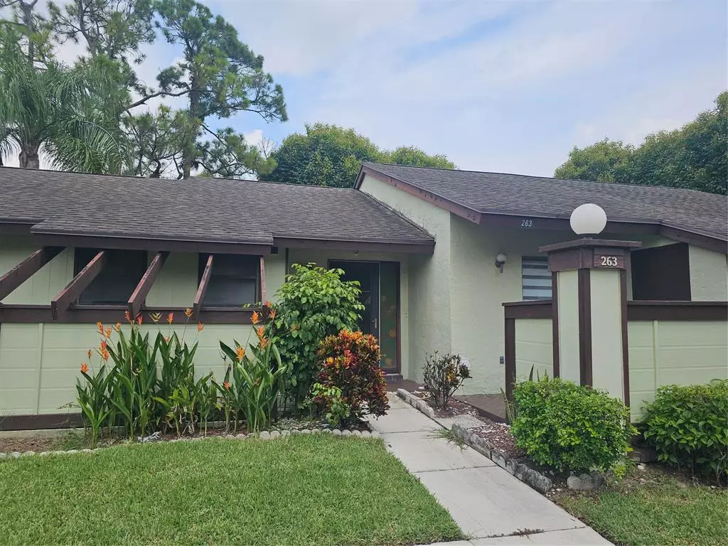 Royal Palm Beach, FL 33411,263 Deerfield Ct