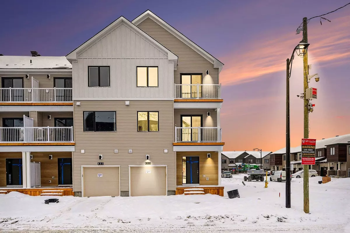 Kanata, ON K2W 0N9,800 Demulcent LN