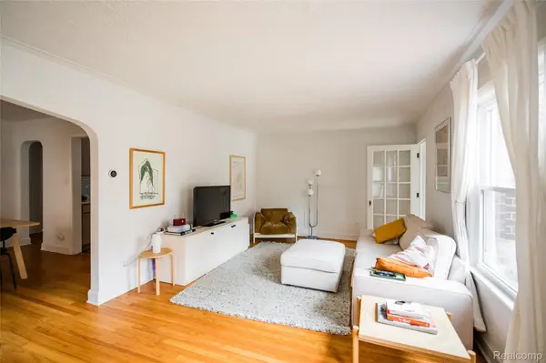 Detroit, MI 48221,17375 Quincy ST