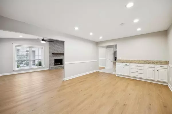 Richardson, TX 75080,2015 Sandy Trail