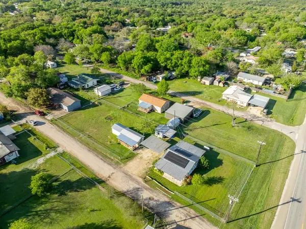 Whitney, TX 76692,183 Grand Prairie Drive