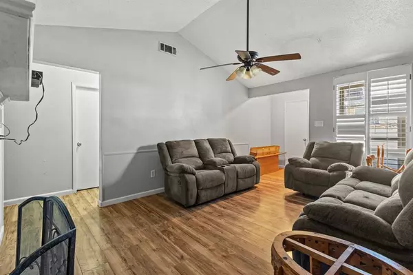 Grand Prairie, TX 75051,1402 S Carrier Parkway #310