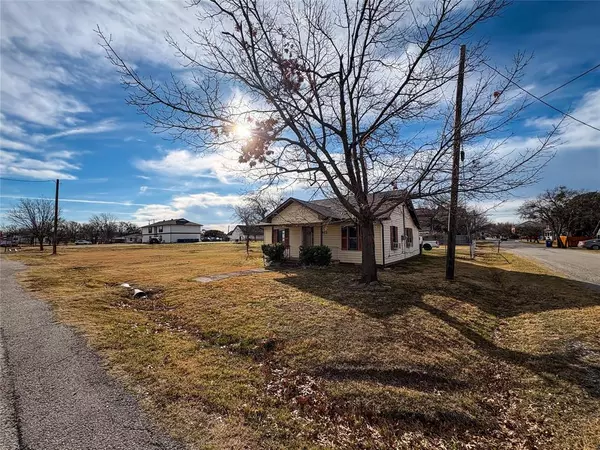 Celina, TX 75009,412 W Beech Street