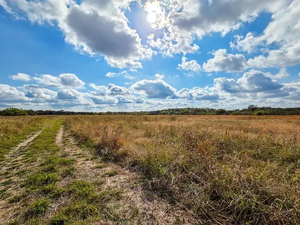 Bonham, TX 75496,1412 CR 3830