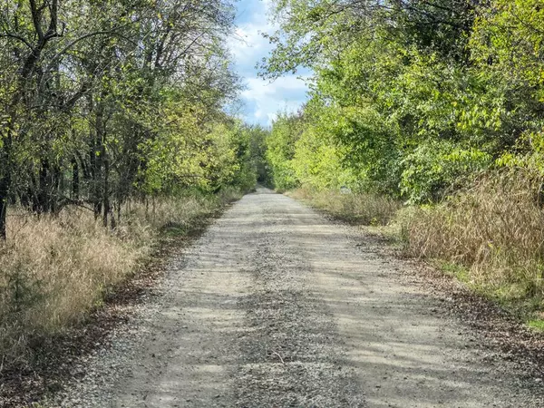 Bonham, TX 75496,1412 CR 3830