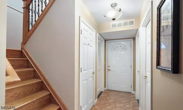 Howell Twp., NJ 07731,11 Desiree Ct