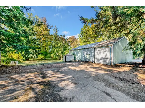 Veneta, OR 97487,87206 GREENRIDGE DR