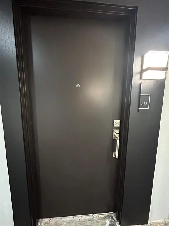 Sunny Isles Beach, FL 33160,19380 Collins Ave #615